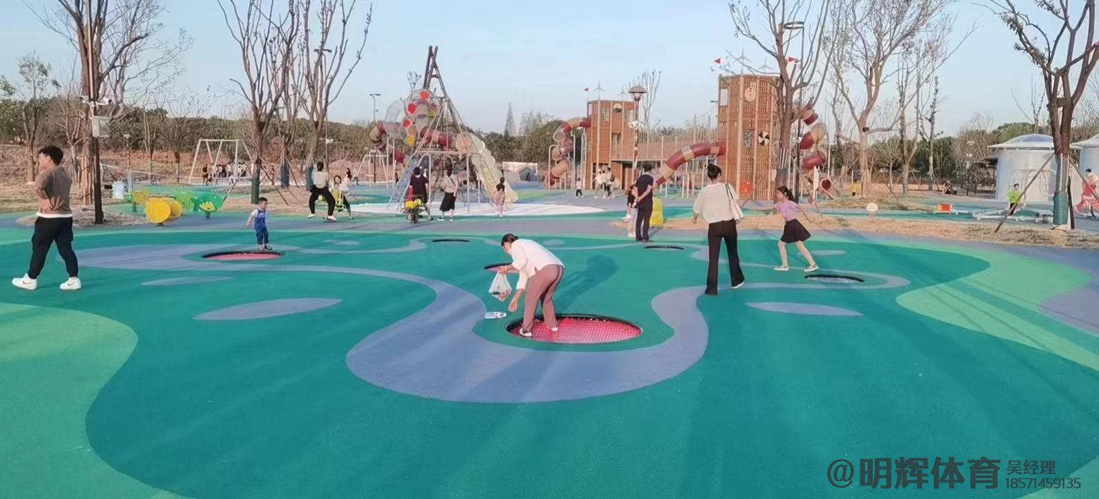 湖州公园跑道是用什么材料做成的